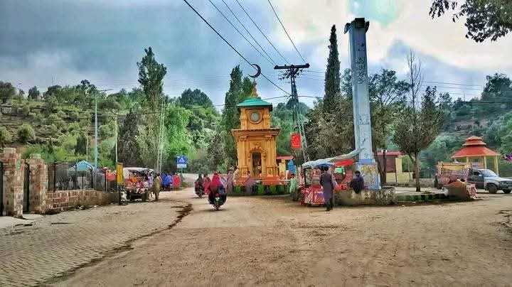 Scenic mountain view of Fort Munro hill station in South Punjab